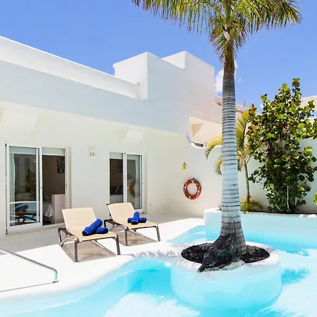Katis Boutique In Bahiazul Resort 4*